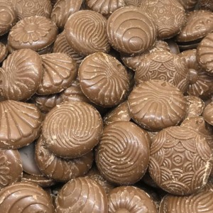Lys Melk (Milk Chocolate Seashells & Snail Shells)